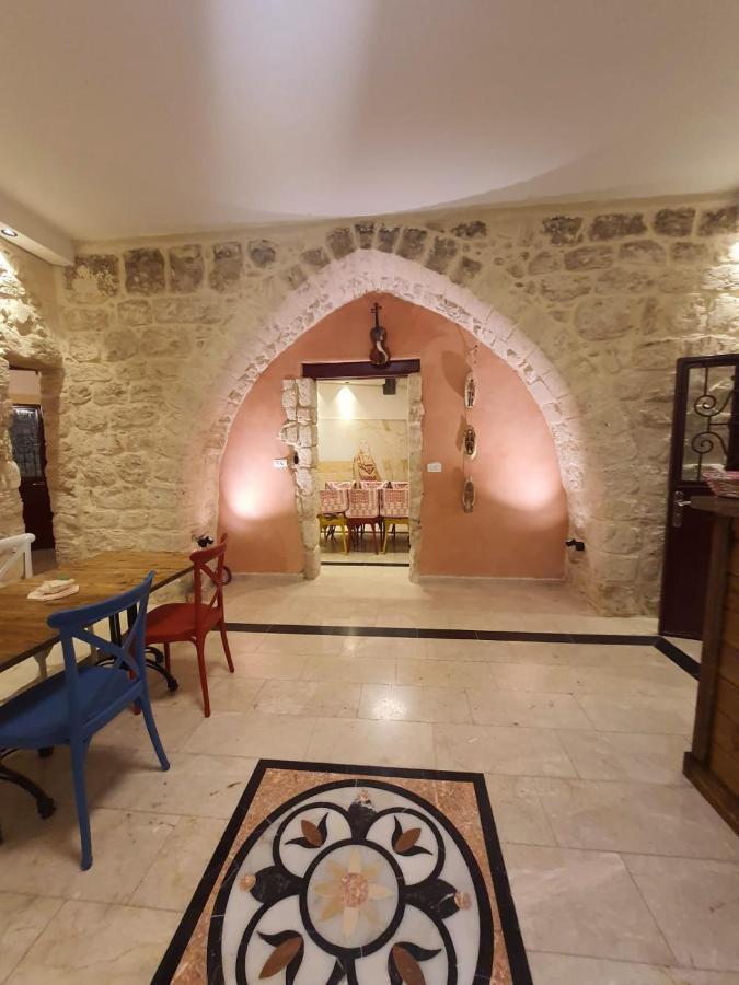 Reeja Art Gallery Назарет Экстерьер фото